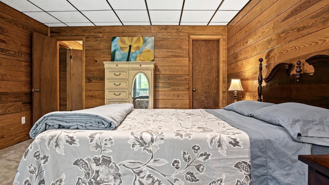 Photo of Bedroom in Martin