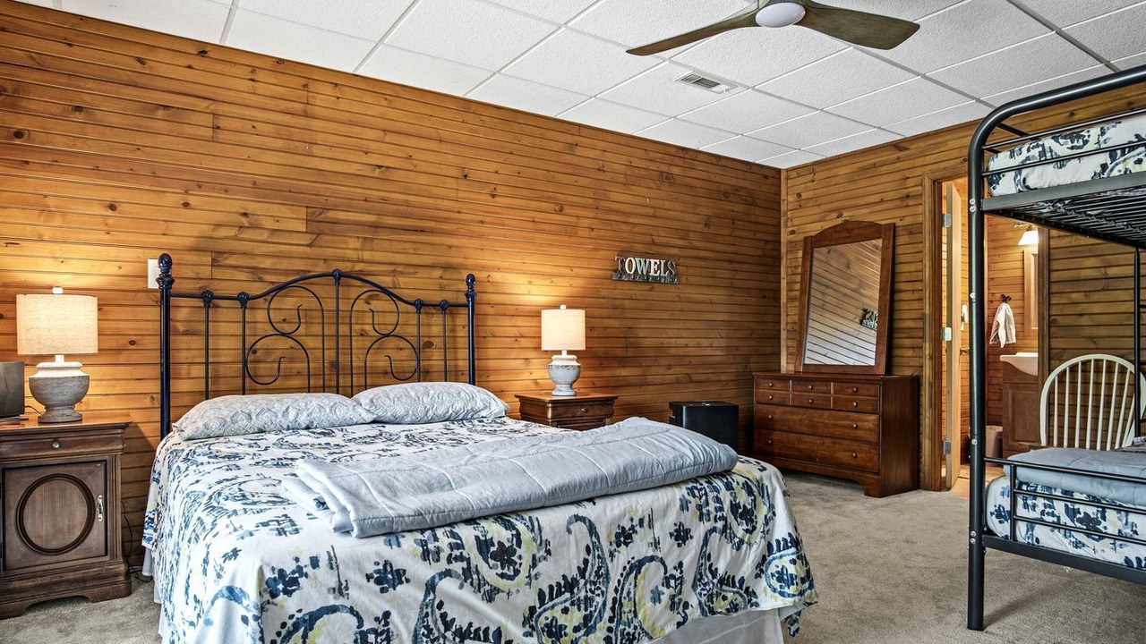 Photo of Bedroom in Martin