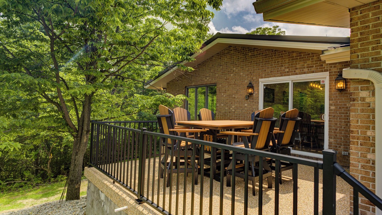 Photo of Outdoor in Rosewood