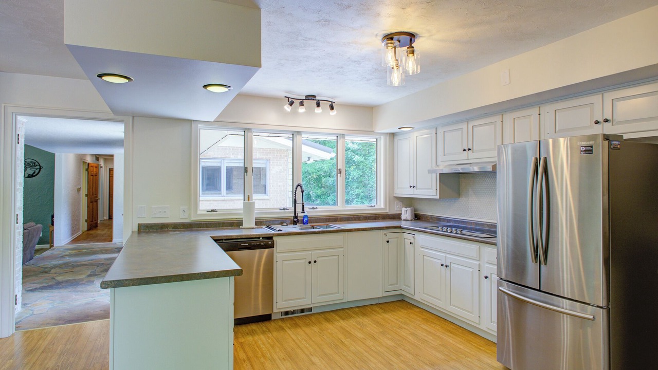 Photo of Kitchen in Rosewood