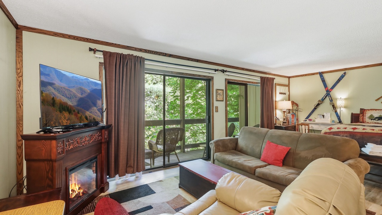Photo of Patio Balcony in Beech Mountain