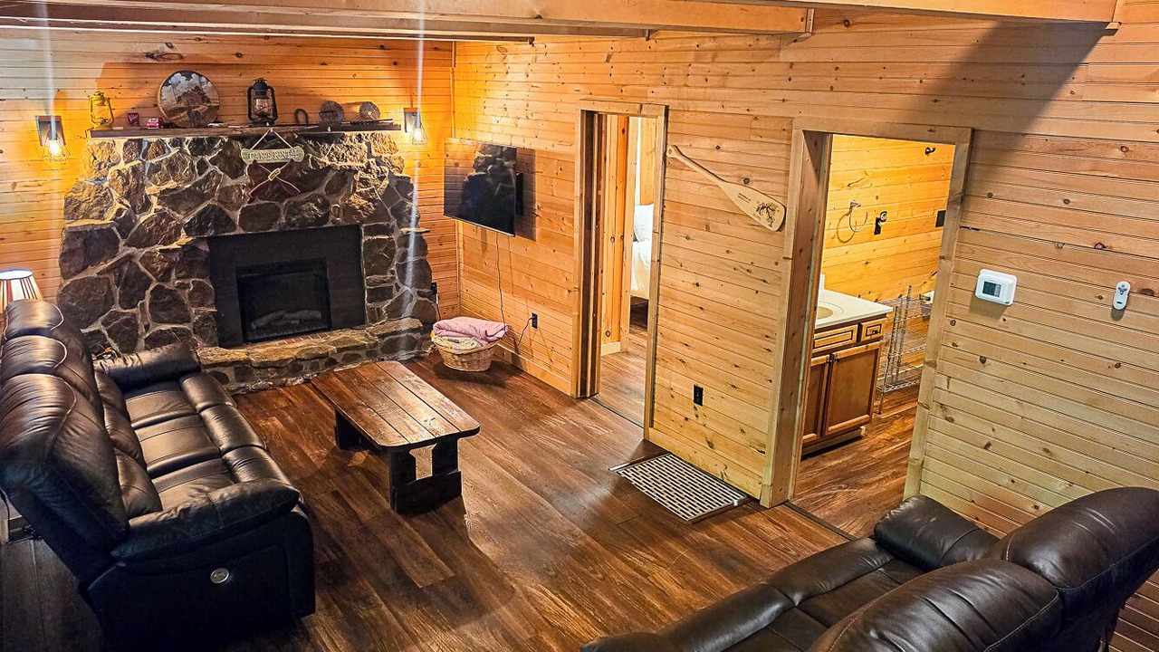 Photo of Bedroom in Jamestown