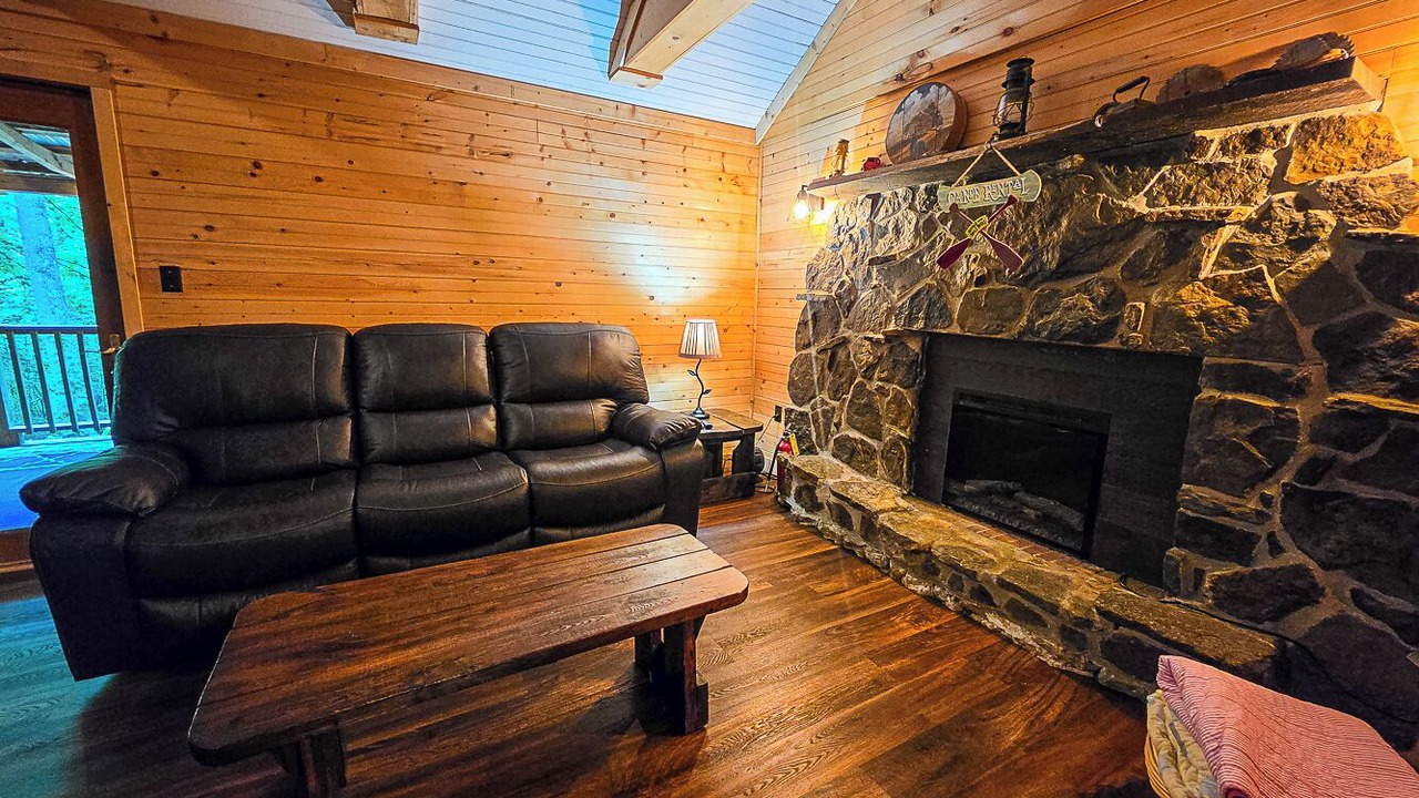 Photo of Livingroom in Jamestown