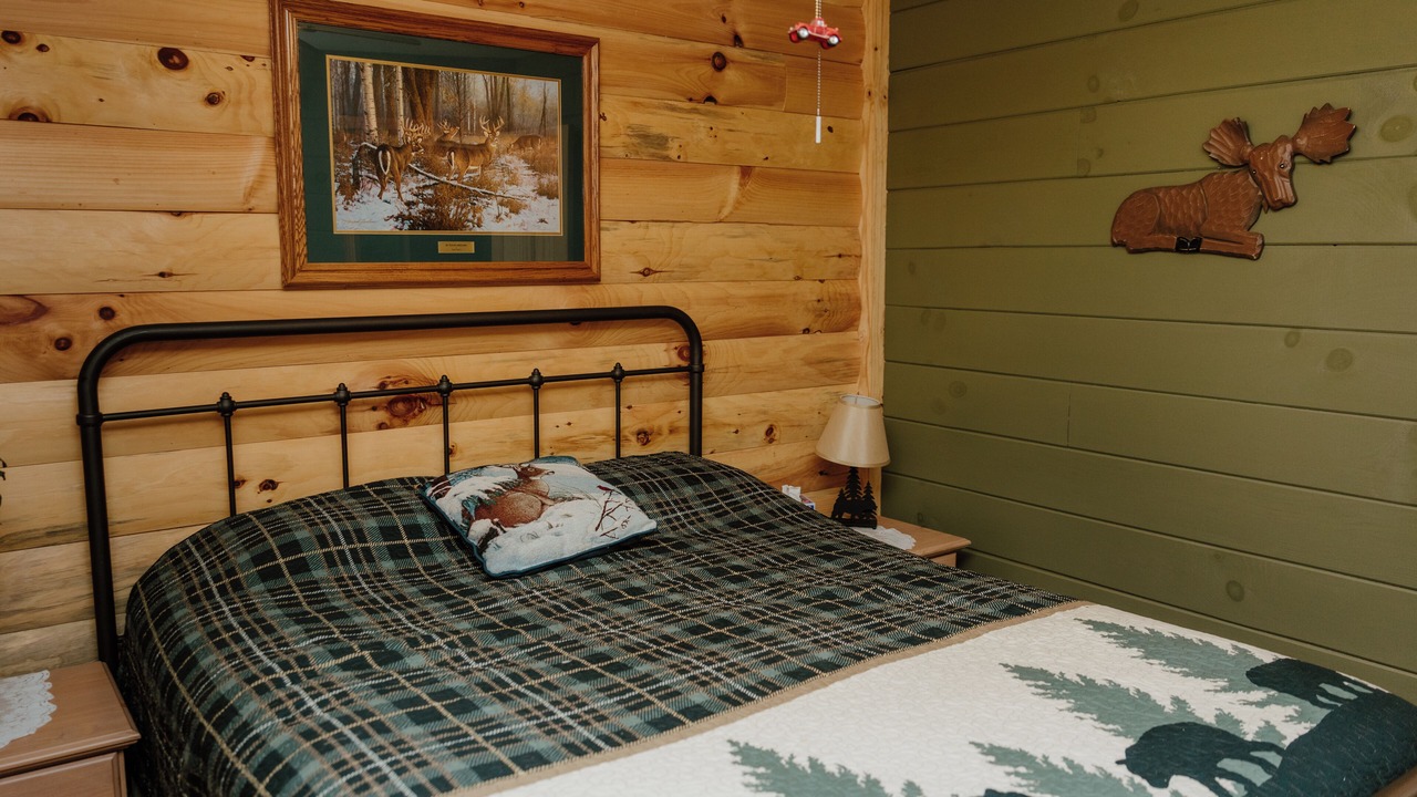 Photo of Bedroom in Shoals