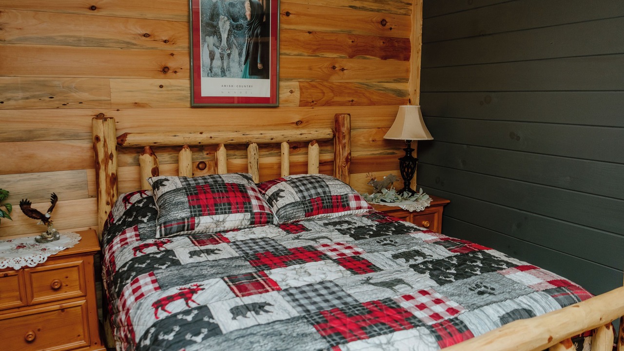 Photo of Bedroom in Shoals