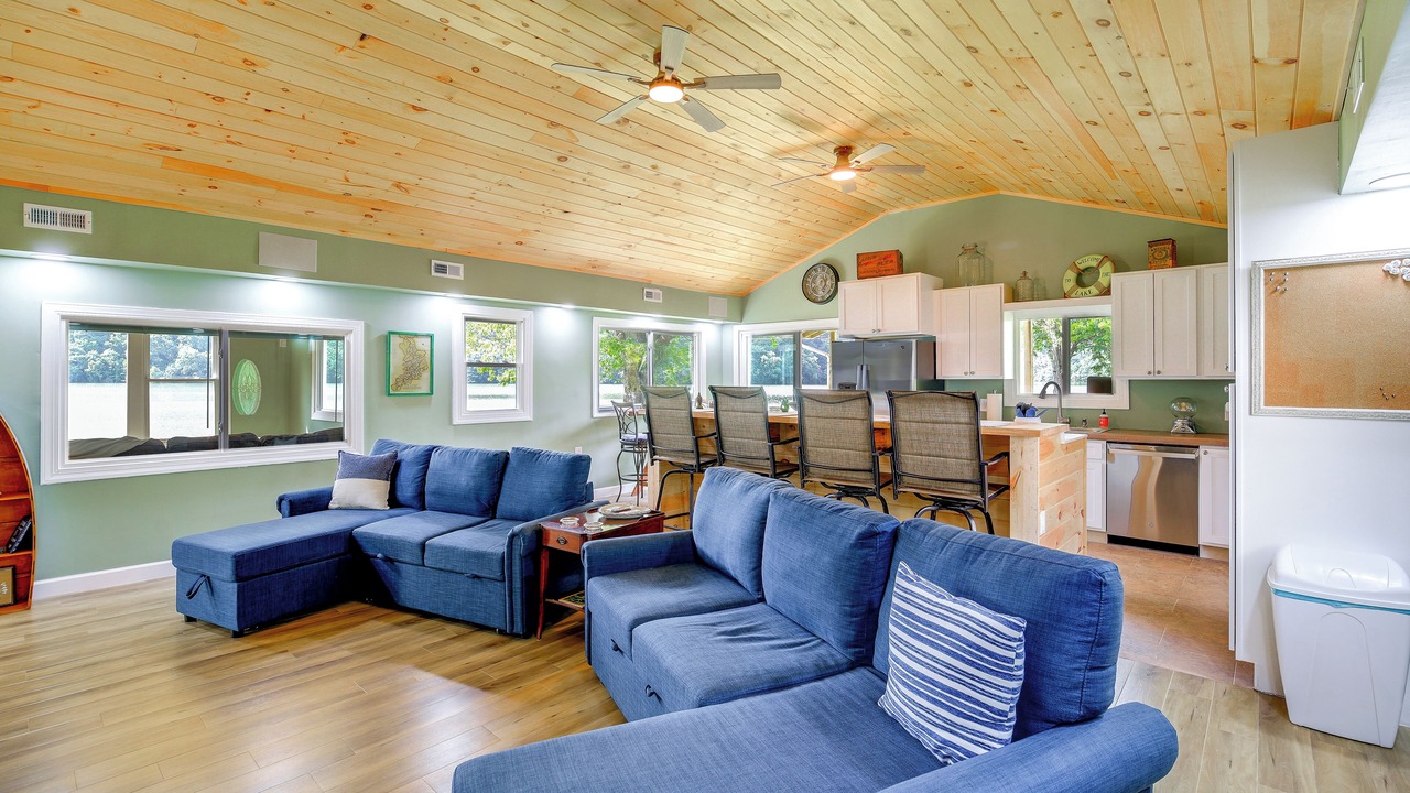 Photo of Bedroom in Hiwassee