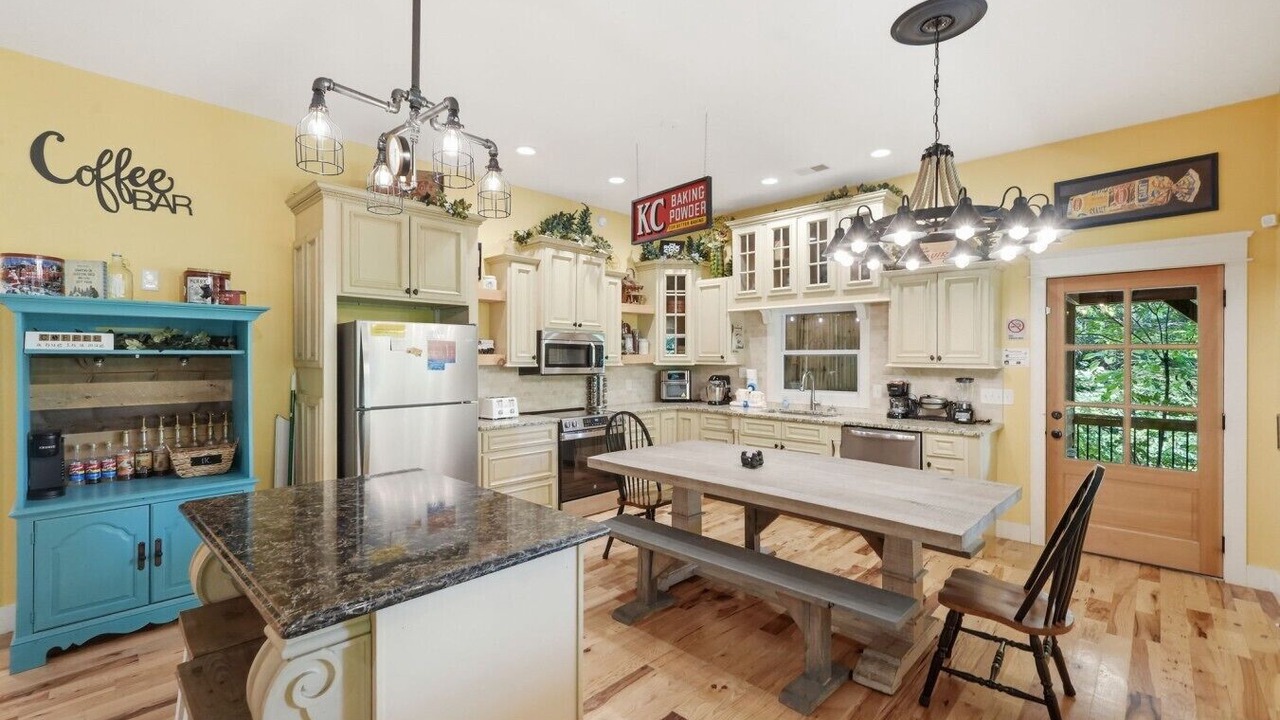 Photo of Kitchen in Kodak