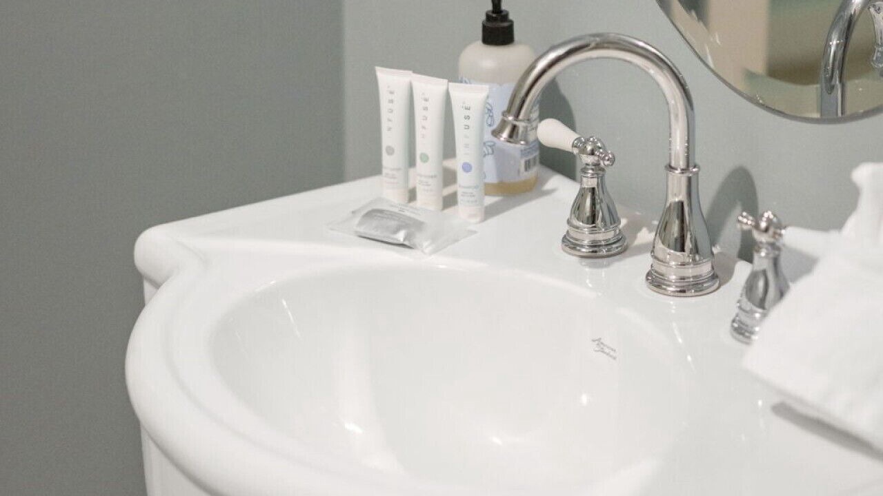 Photo of Bathroom in Kodak