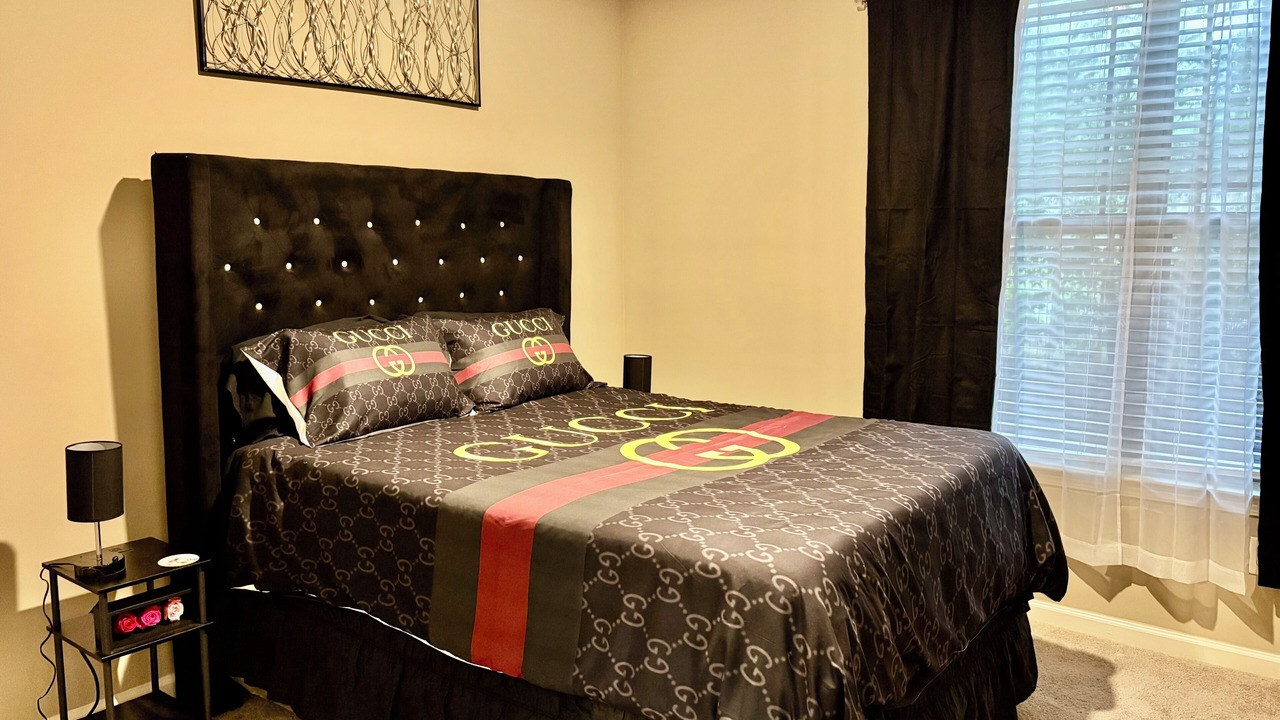 Photo of Bedroom in Atlanta