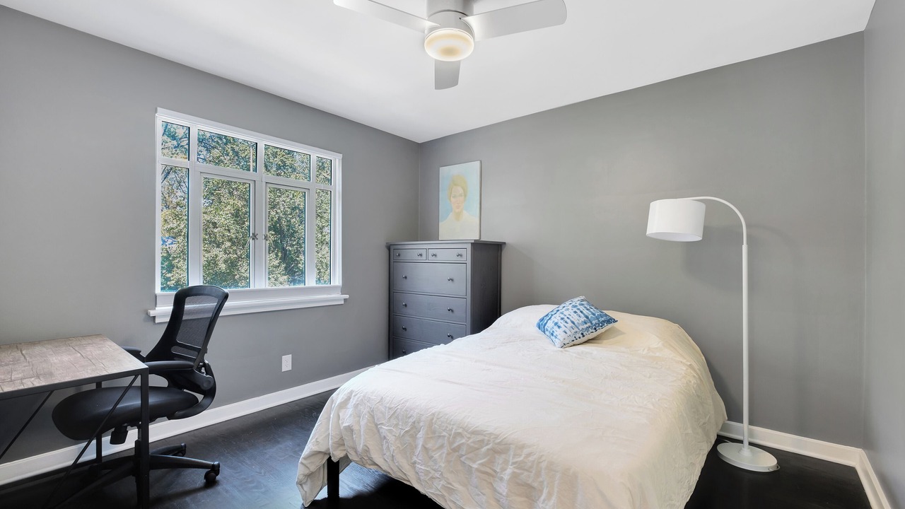 Photo of Bedroom in Highlands Douglass