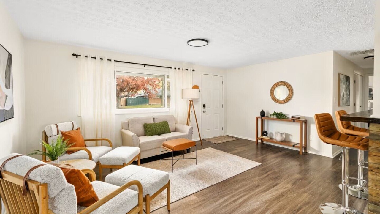 Photo of Livingroom in Reynoldsburg