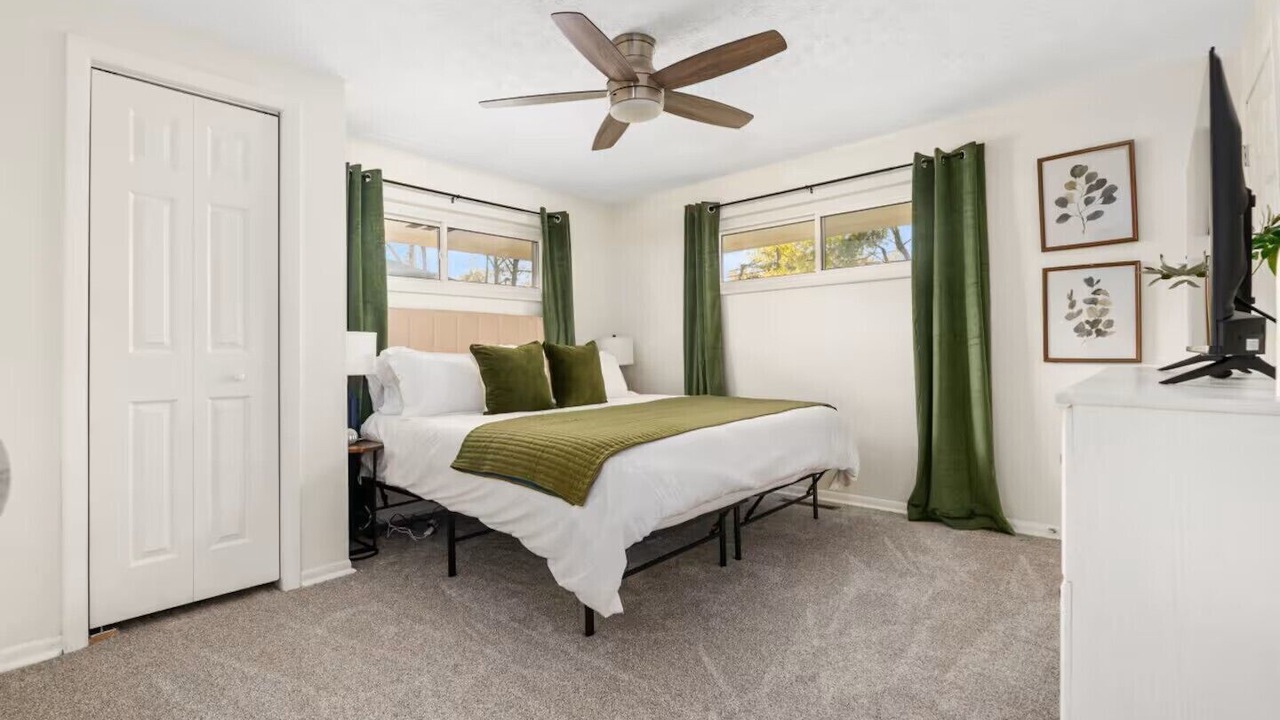 Photo of Bedroom in Reynoldsburg