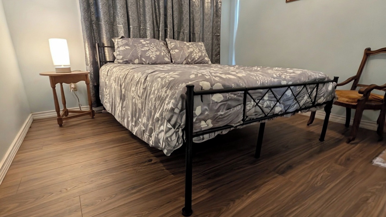 Photo of Bedroom in West Baden Springs