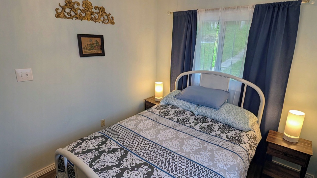 Photo of Bedroom in West Baden Springs