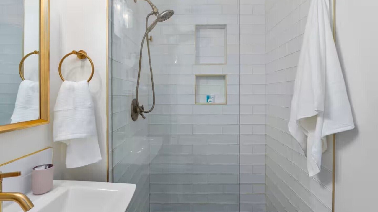 Photo of Bathroom in Reynoldsburg