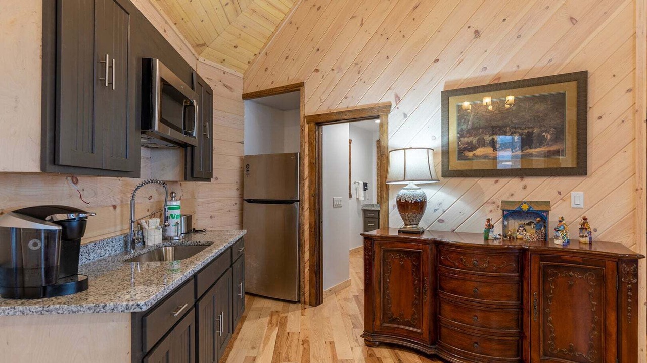 Photo of Bedroom in Blowing Rock