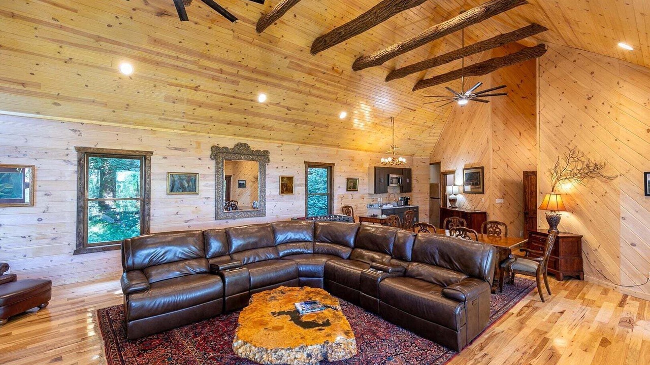 Photo of Bedroom in Blowing Rock