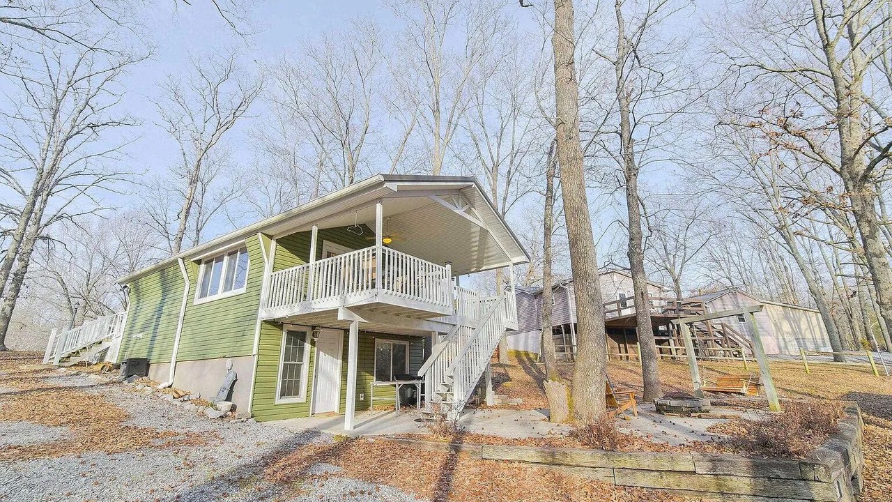 Photo of Outdoor in Benton