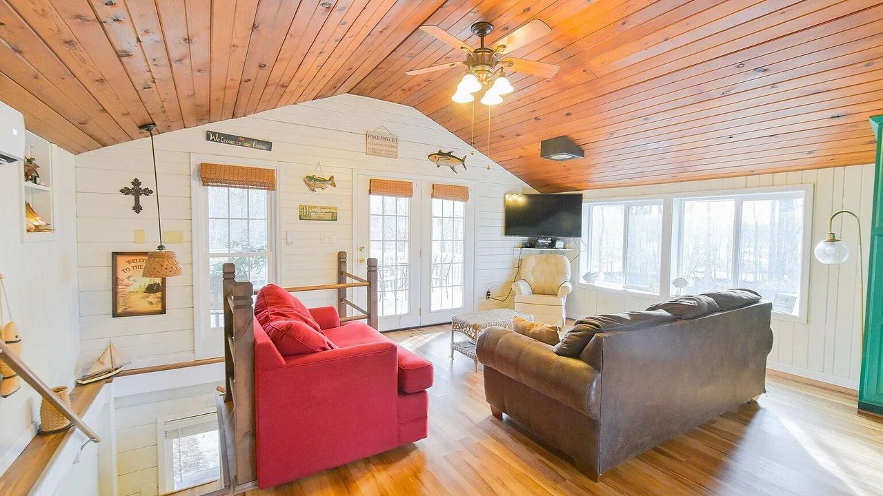Photo of Livingroom in Benton