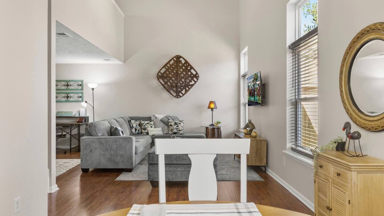 Photo of Livingroom in Georgetown