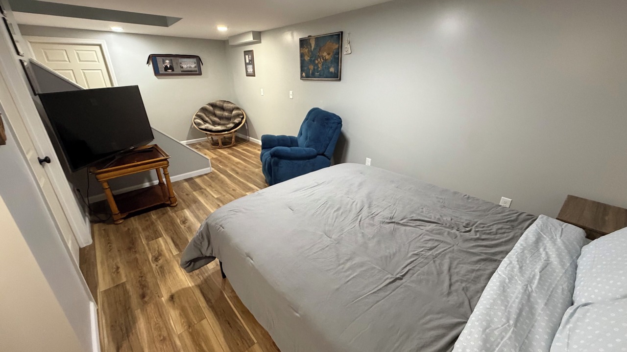 Photo of Bedroom in Elsmere