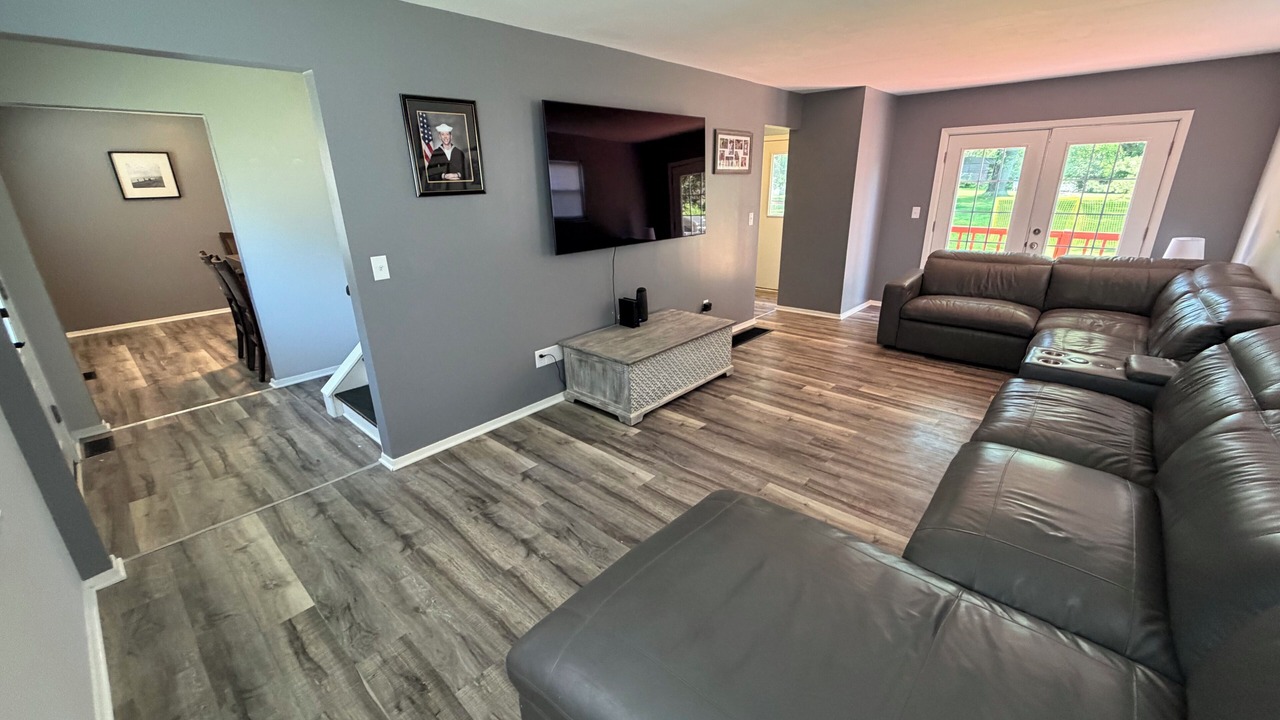 Photo of Livingroom in Elsmere