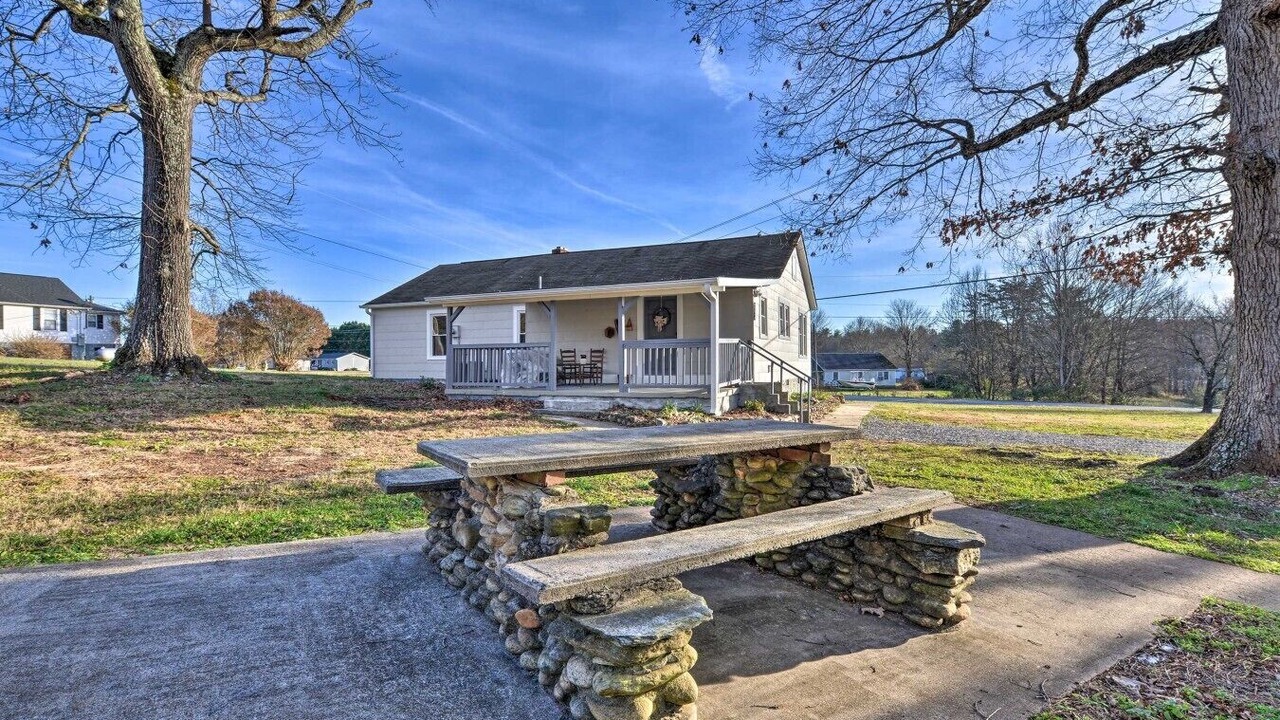 Photo of Outdoor in Hudson