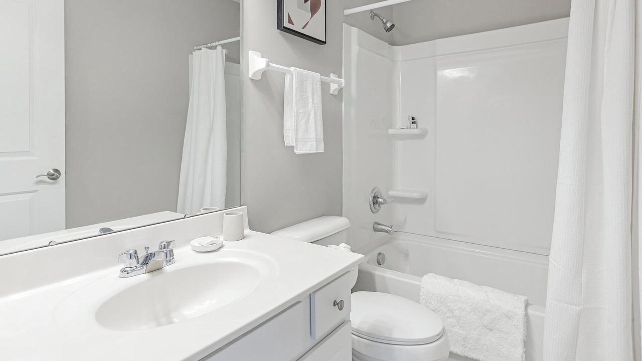 Photo of Bathroom in Canal Winchester