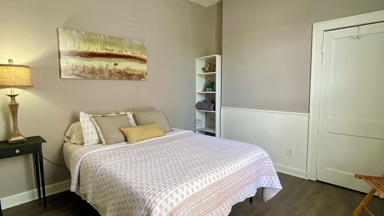 Photo of Bedroom in Owensboro