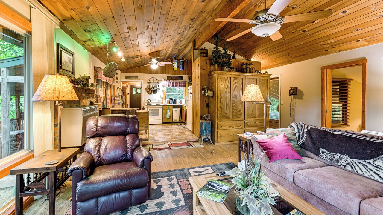 Photo of Livingroom in Franklin