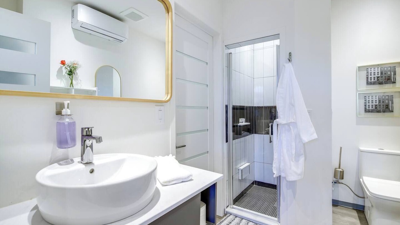 Photo of Bathroom in Jefferson City