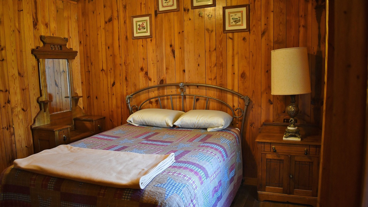 Photo of Bedroom in Bryson City