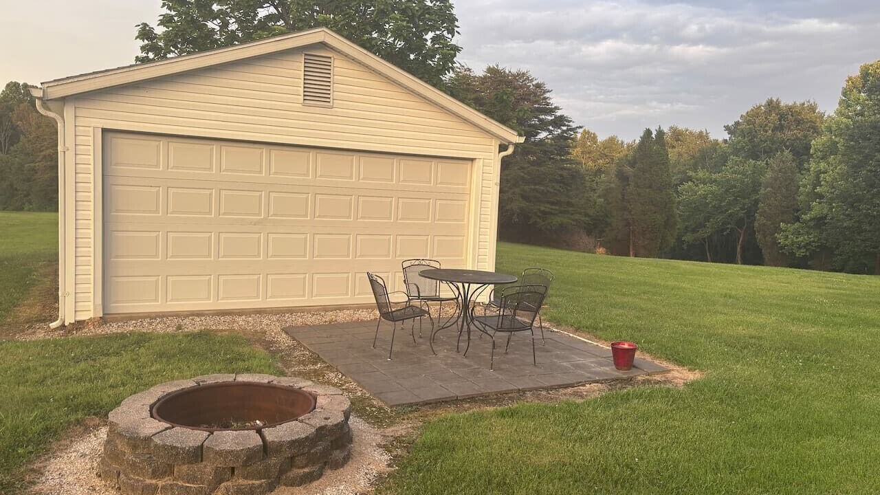 Photo of Outdoor in Mariah Hill