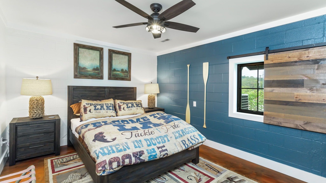 Photo of Bedroom in La Follette