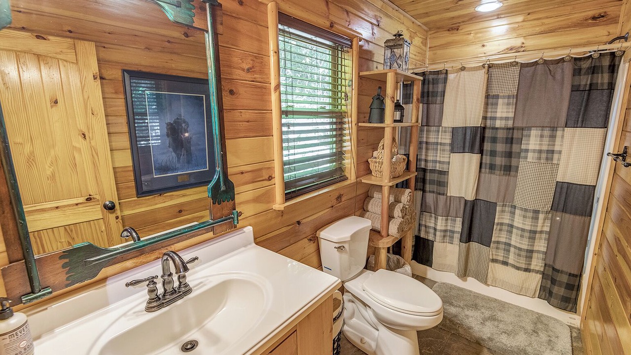 Photo of Bathroom in Butler
