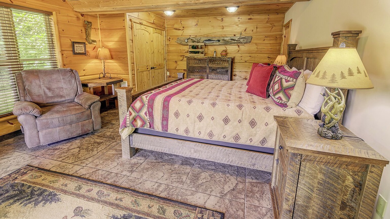 Photo of Bedroom in Butler