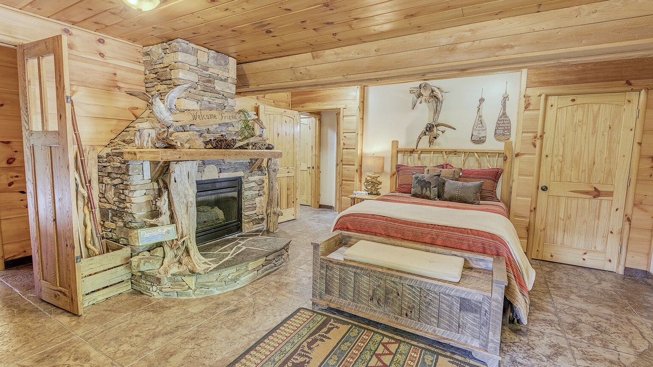 Photo of Bedroom in Butler