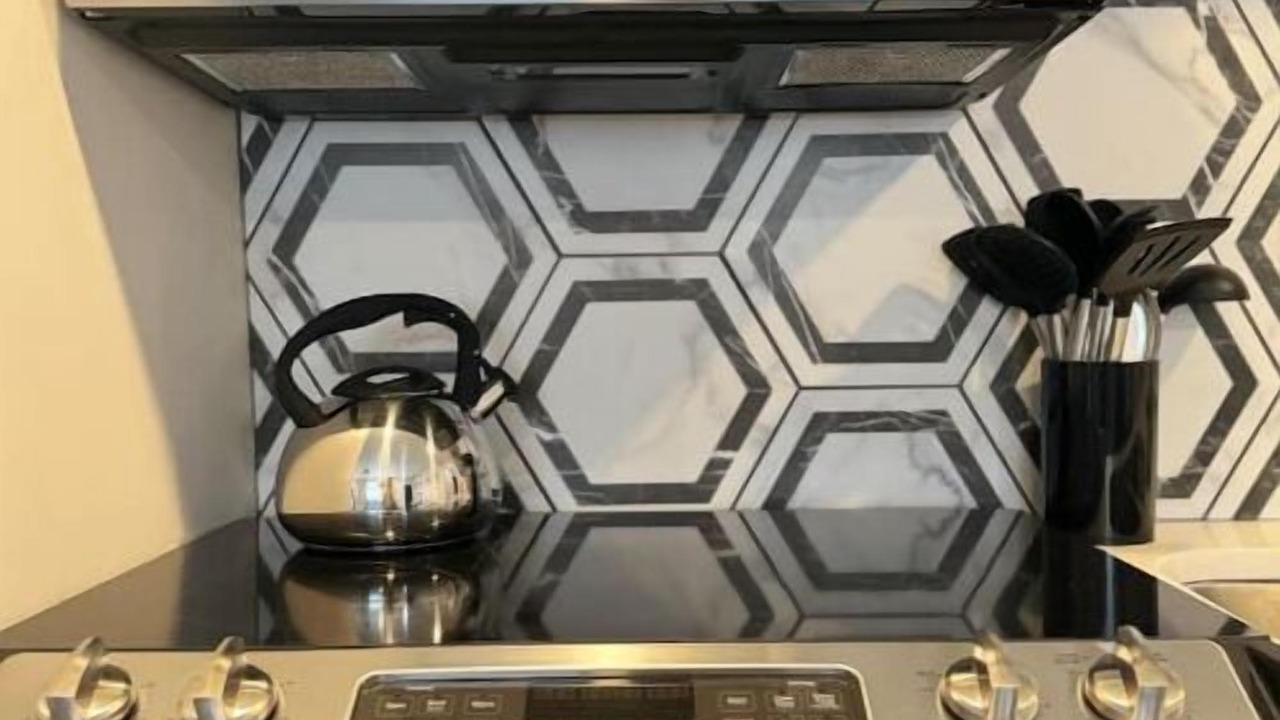 Photo of Kitchen in Enderly Park