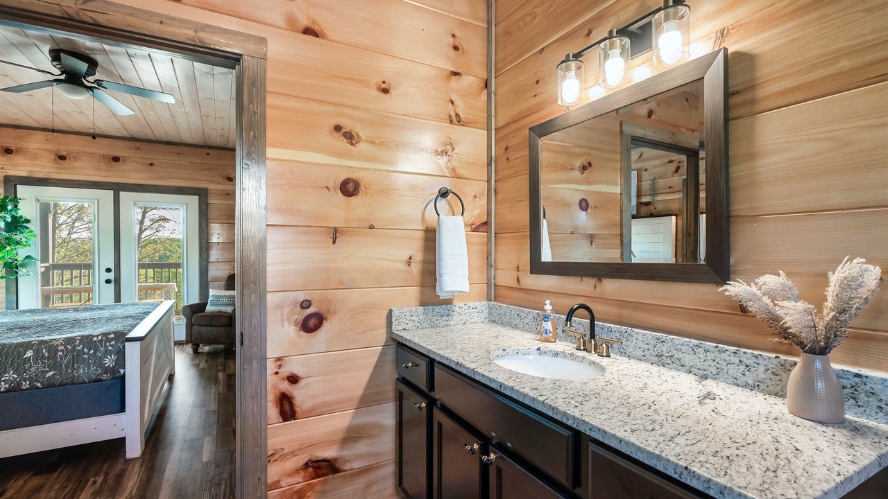 Photo of Bathroom in Sevierville