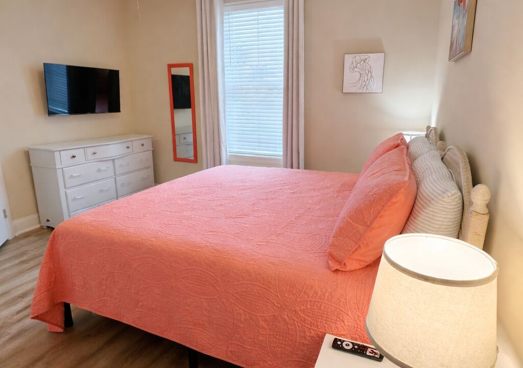 Photo of Bedroom in Murrells Inlet