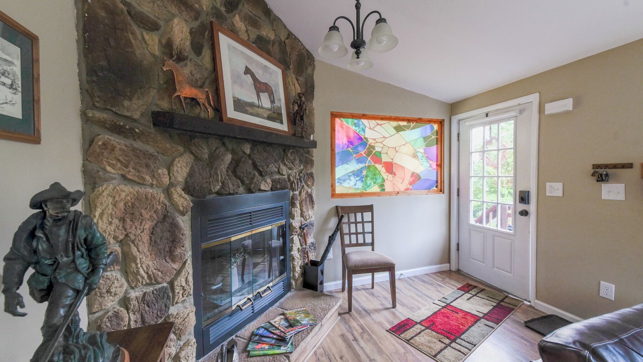 Photo of Bedroom in Kirby