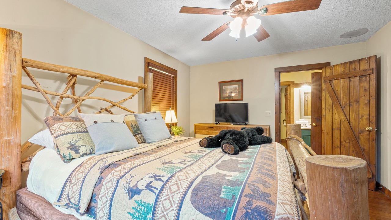 Photo of Bedroom in Townsend