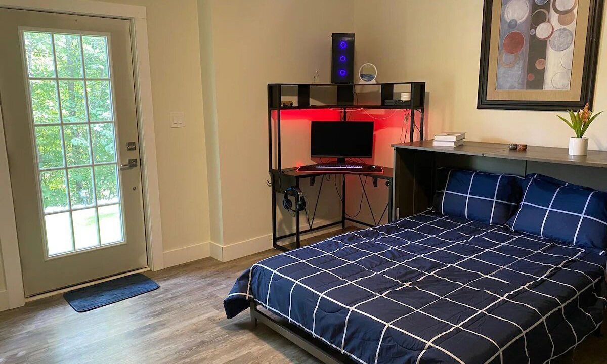 Photo of Bedroom in Toccoa