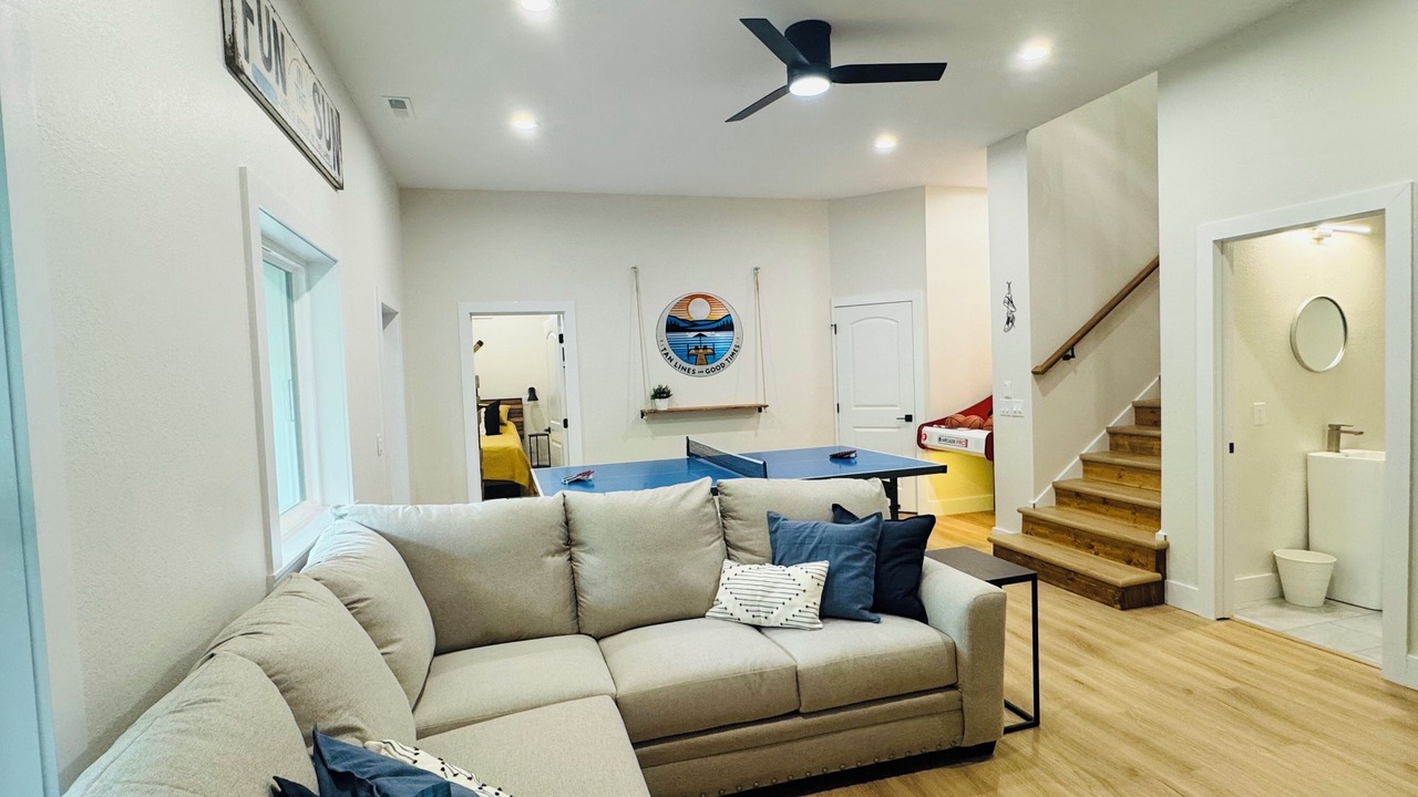 Photo of Livingroom in La Follette