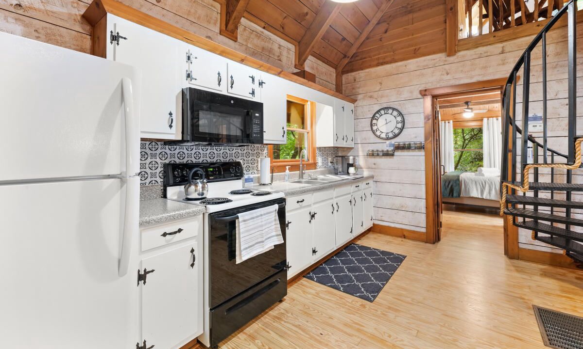 Photo of Kitchen in Dahlonega