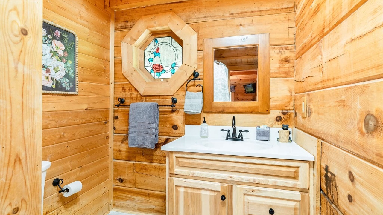 Photo of Bathroom in Sevierville