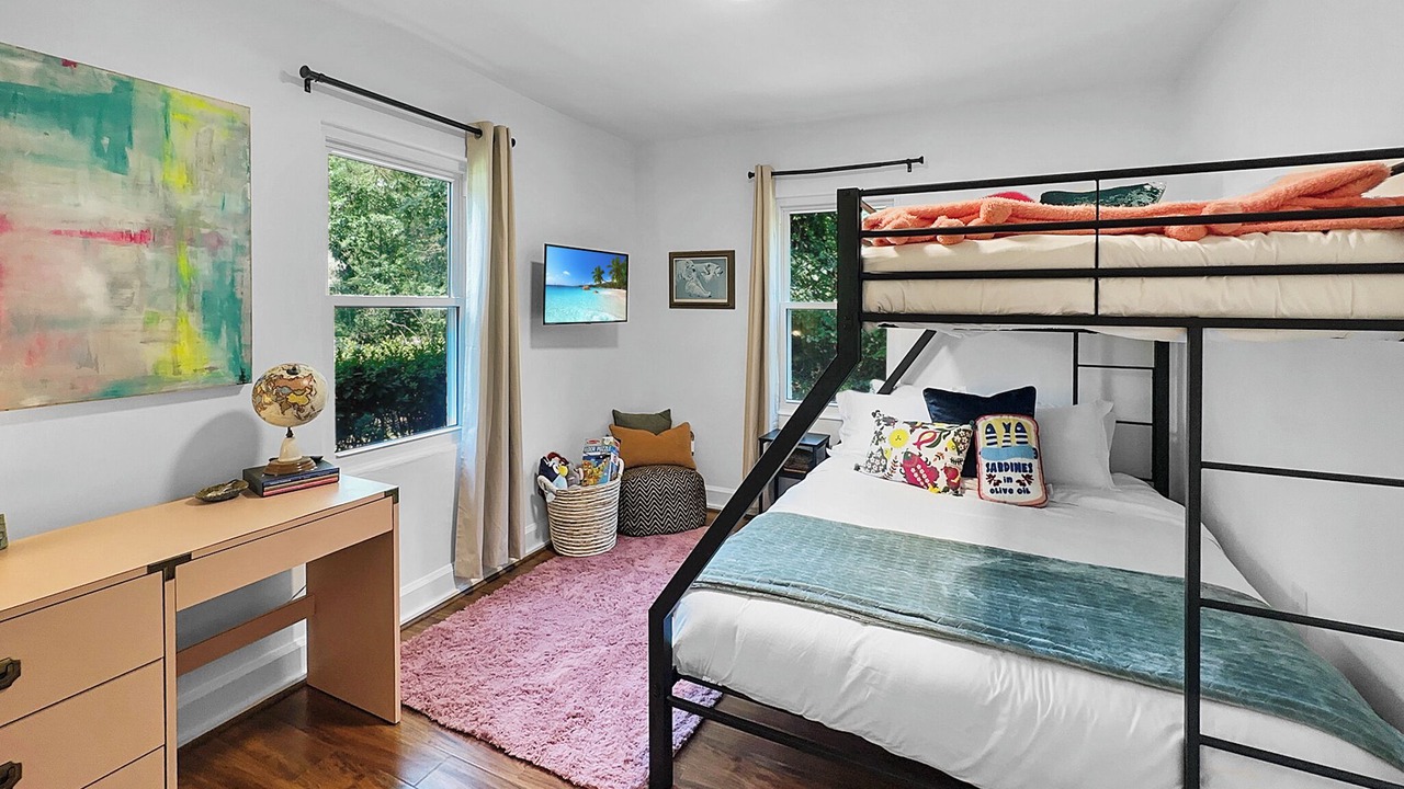 Photo of Bedroom in Charleston