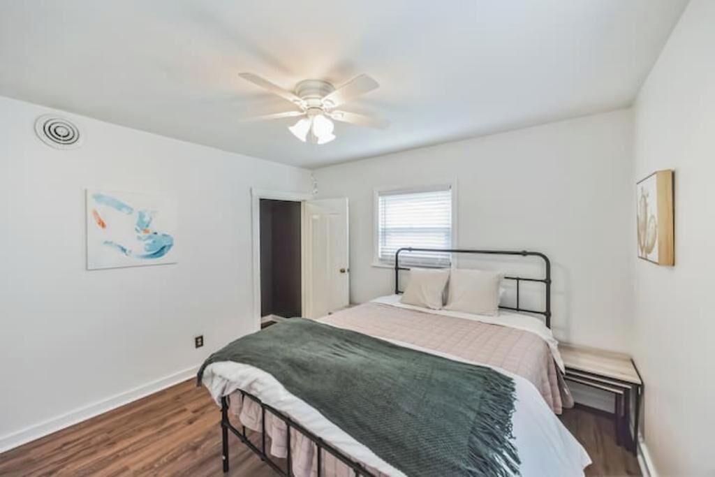 Photo of Bedroom in Mason