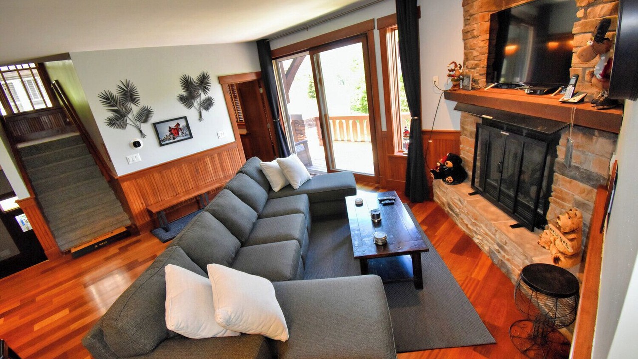 Photo of Livingroom in Edray