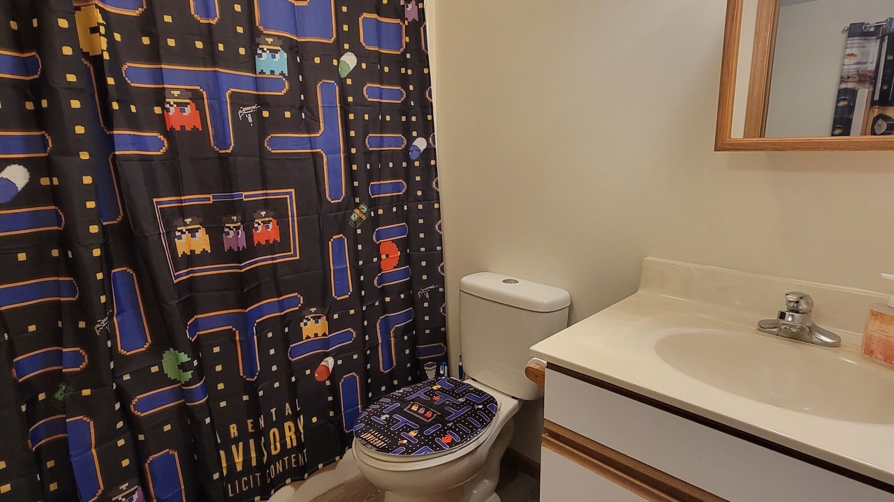 Photo of Bathroom in Newburgh